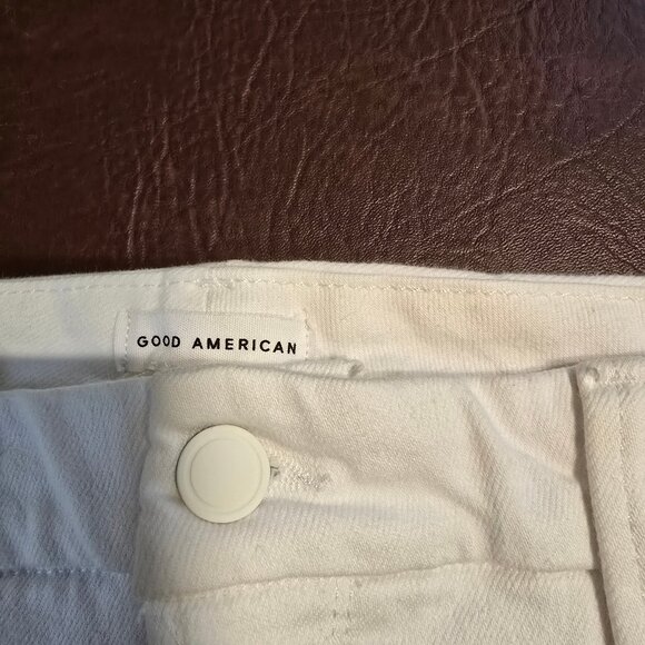 Good American--Good Legs Skinny Jeans - Picture 7 of 8